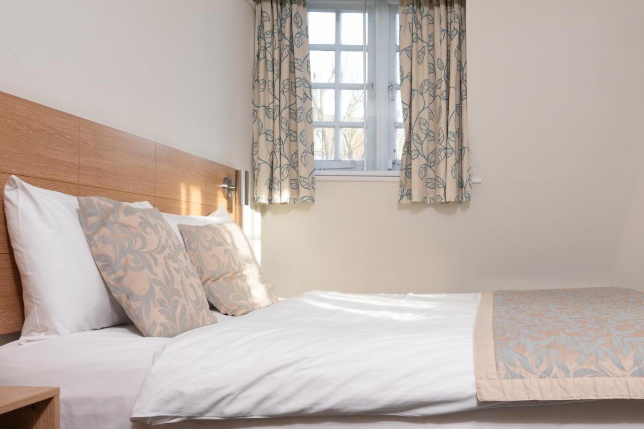 Fox Connaught London Excel Hotell Eksteriør bilde